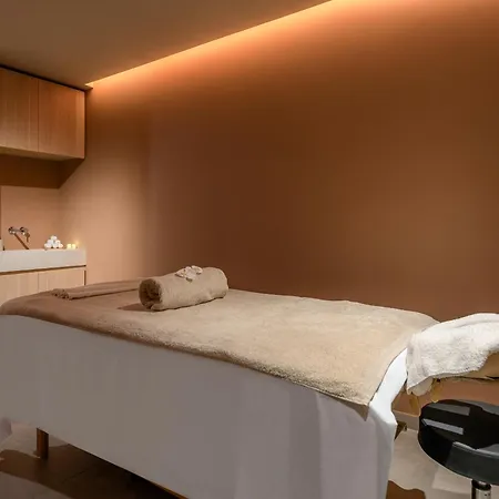 Apartahotel Les Embruns &
