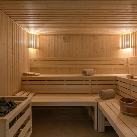 Aparthotel Les Embruns & 4*